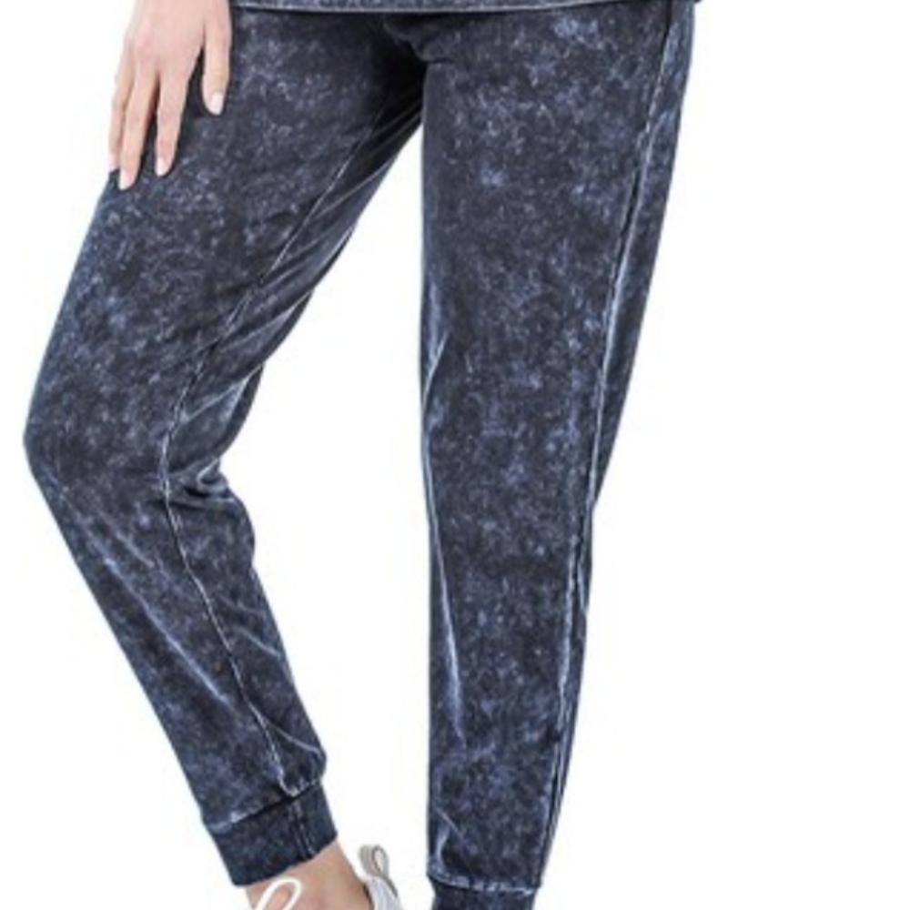 Two piece jogger - Picture 2 of 2